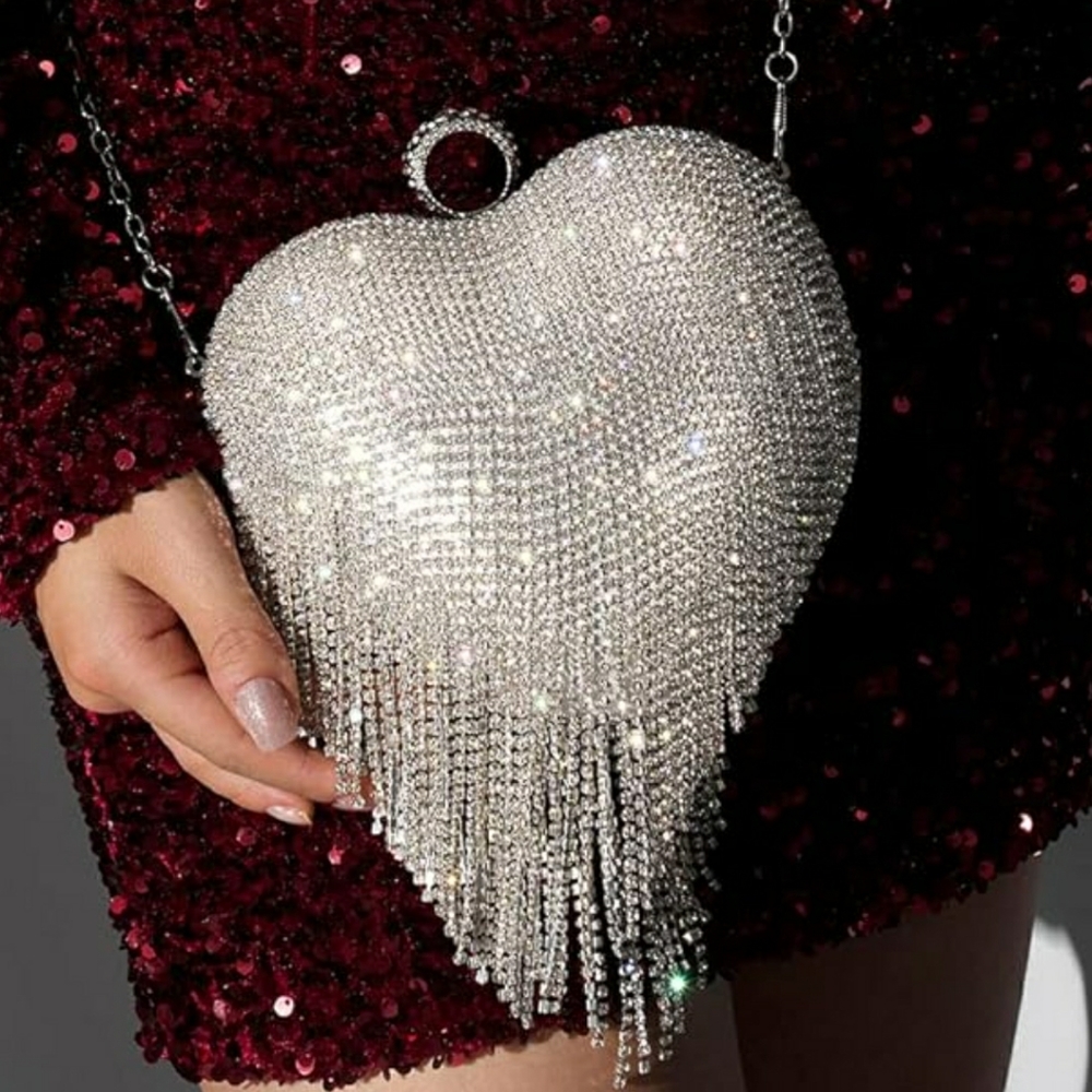 NWT Sparkling Bling Swarovski Rhinestone Barbie Heart Purse Halloween Co… - Picture 1 of 14